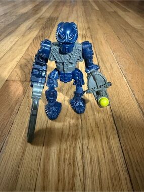 Mcdonald's 2006 Lego Bionicle Inika Toa Nuparu Figure